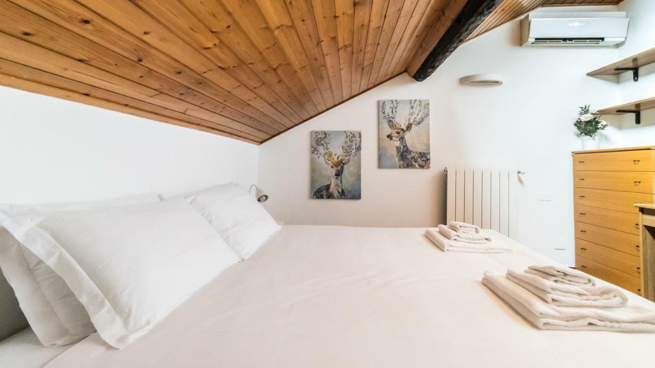 Italianway - Bligny 19 Apartment Milan Bagian luar foto