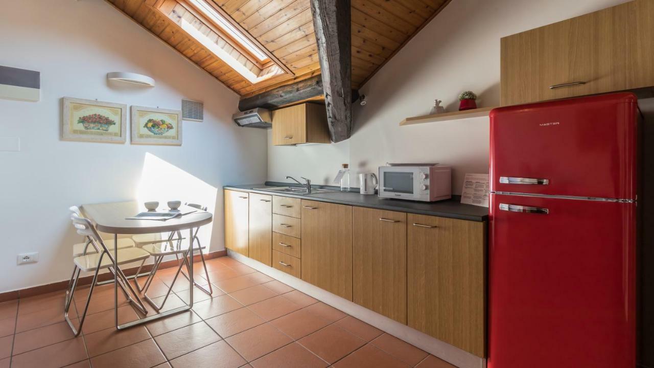 Italianway - Bligny 19 Apartment Milan Bagian luar foto
