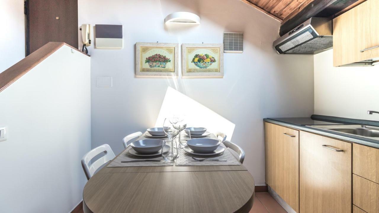 Italianway - Bligny 19 Apartment Milan Bagian luar foto